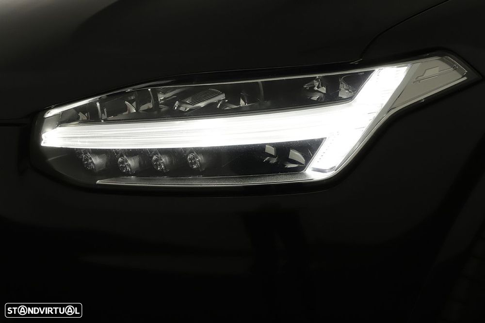 Volvo XC 90 2.0 T8 PHEV Core AWD - 6