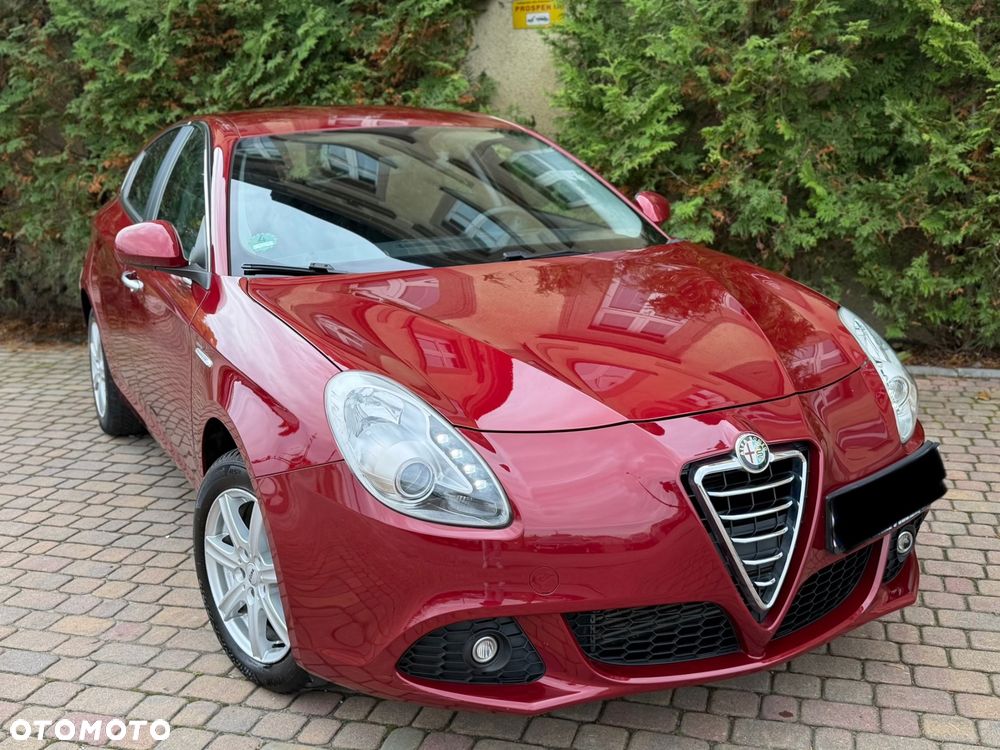 Alfa Romeo Giulietta 2012 photo 4
