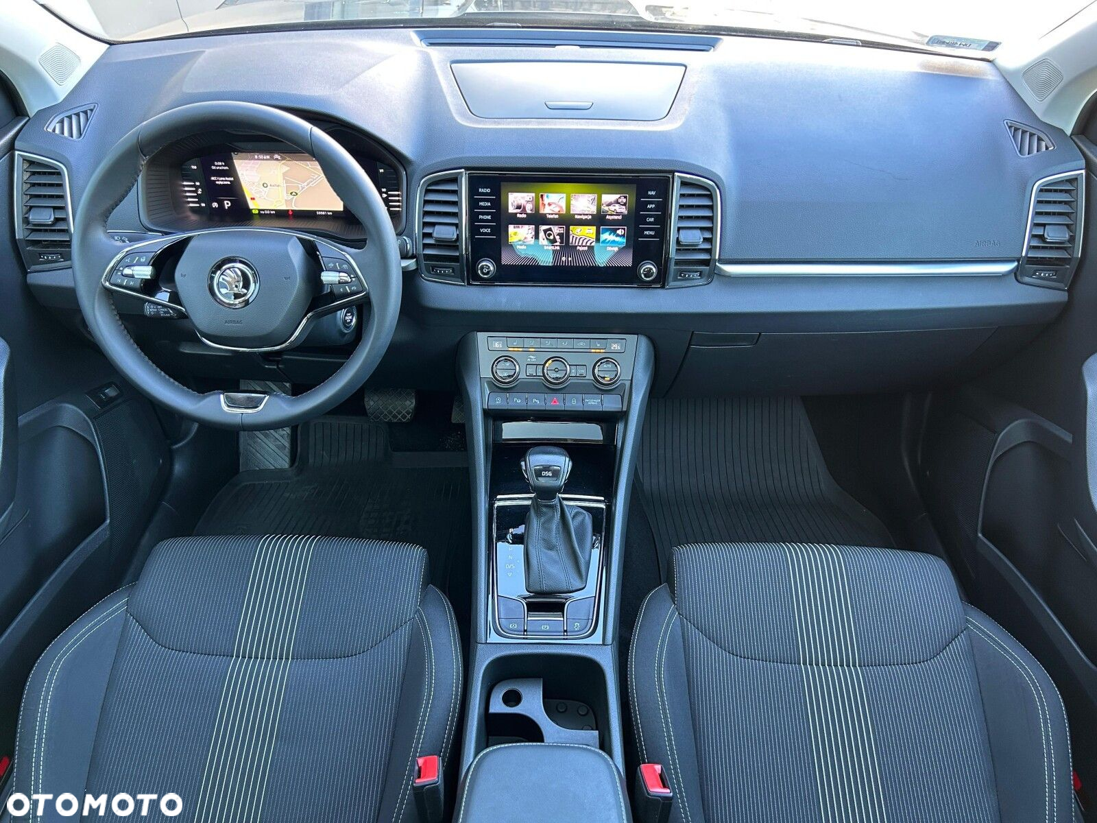 Skoda Karoq 1.5 TSI ACT Style DSG - 4