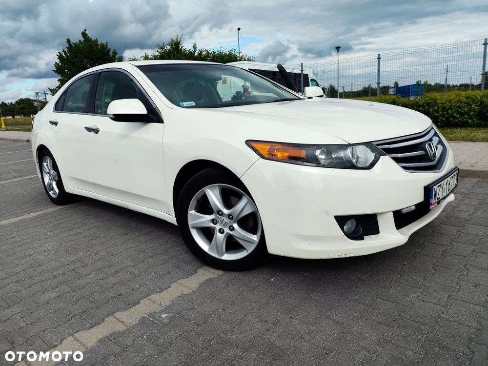 Honda Accord 2.0 Comfort - 2