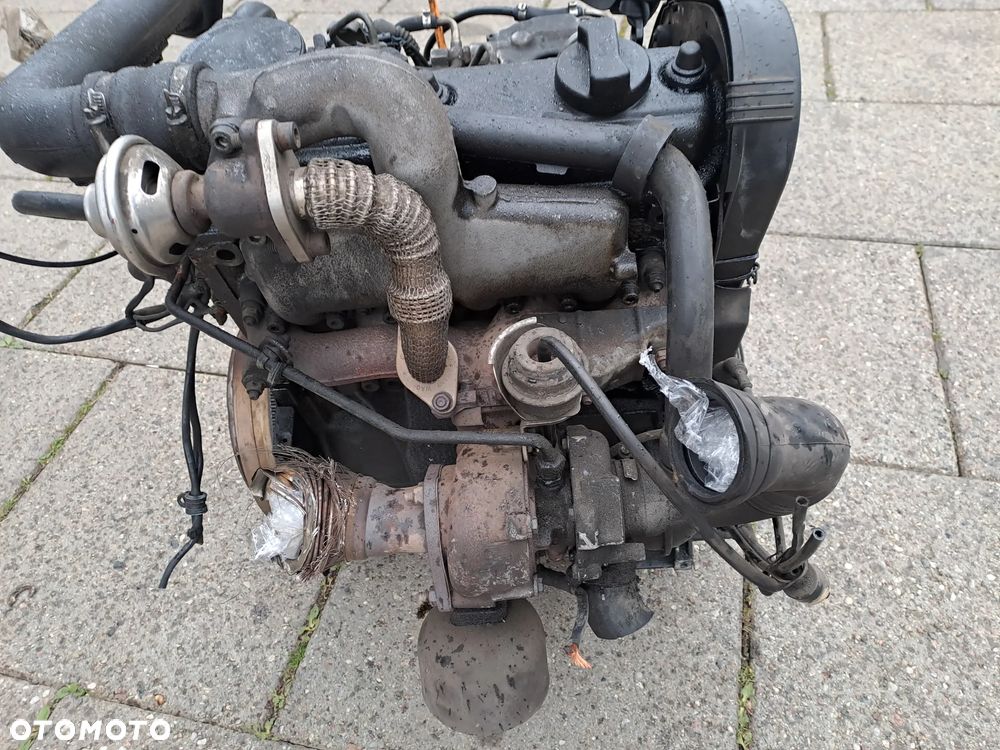 Volkswagen Passat B5 1.9 TDi 110KM silnik kompletny kod AFN AVG - 4
