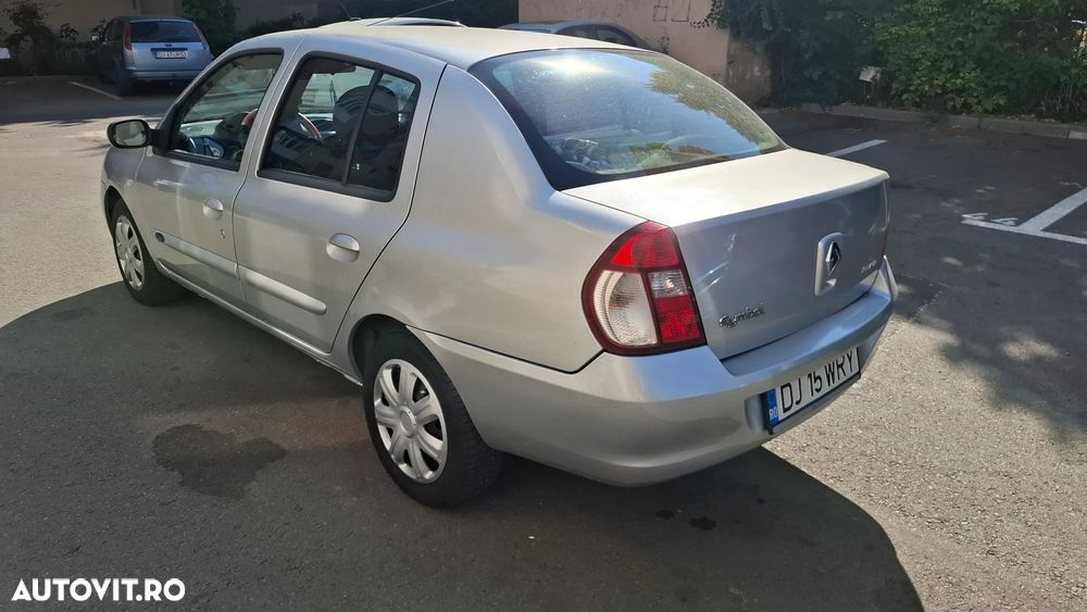 Renault Symbol 1.4 8V Expression - 11