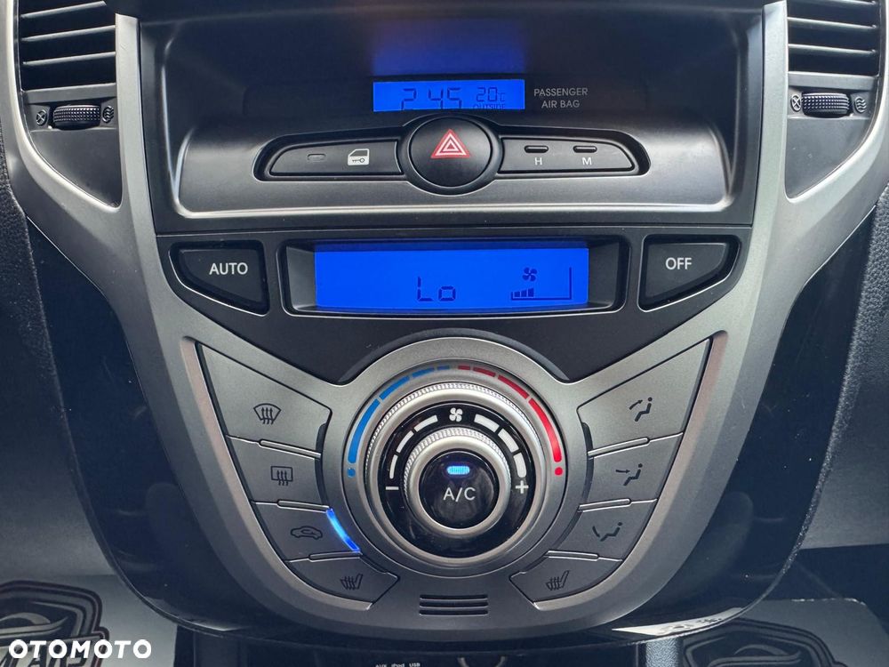 Hyundai ix20 - 22