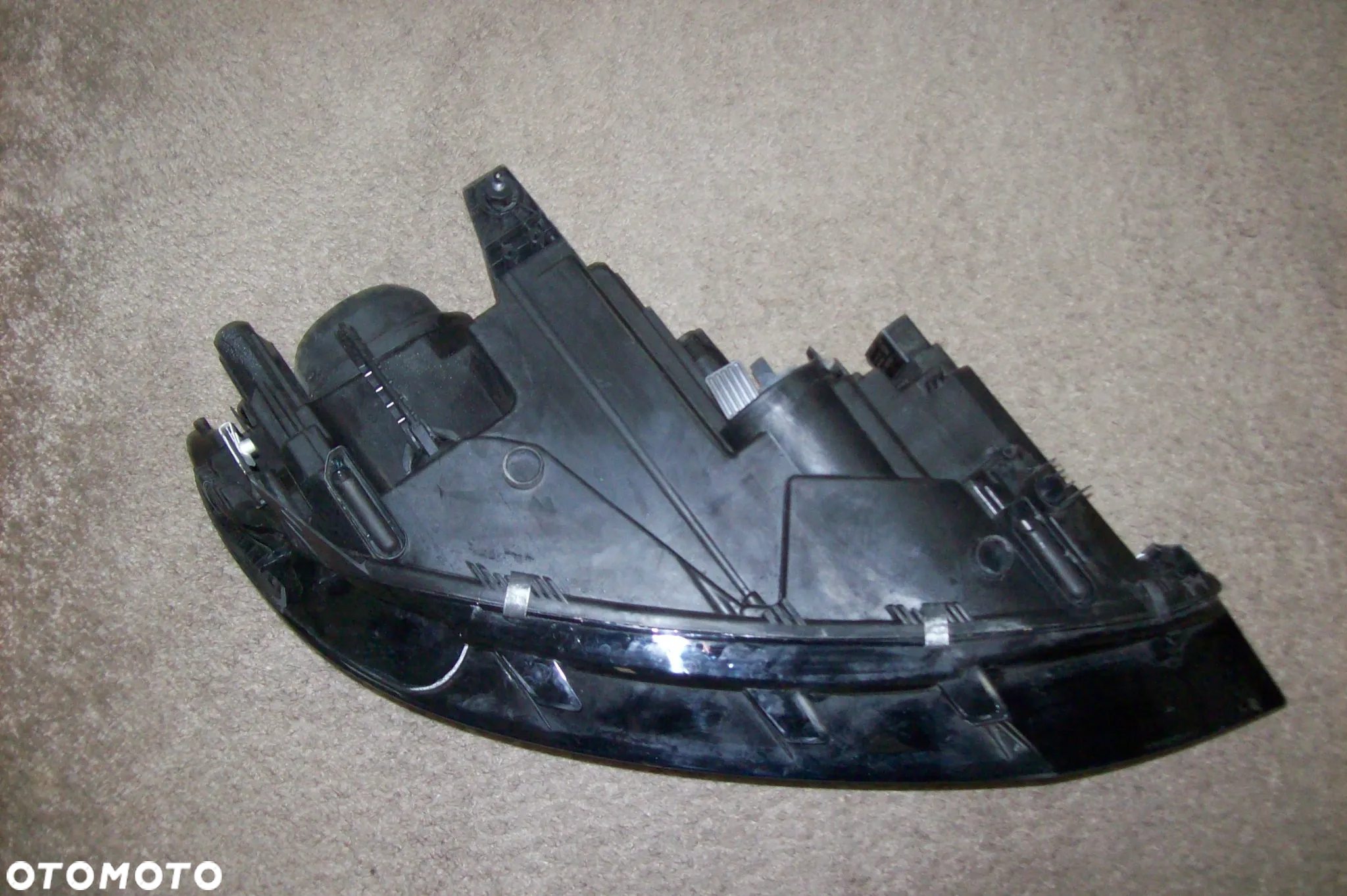 LAMPA PRZEDNIA LEWA VW TOURAN EUROPA ROK 15+ - 5