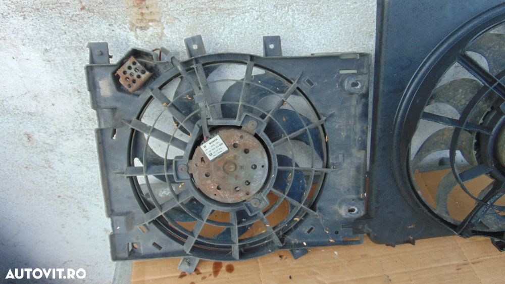 Electroventilatoare clima/radiator apa Opel Astra H,Zafira b,1.9 CDTI an 2007 cod 13147279 - 8