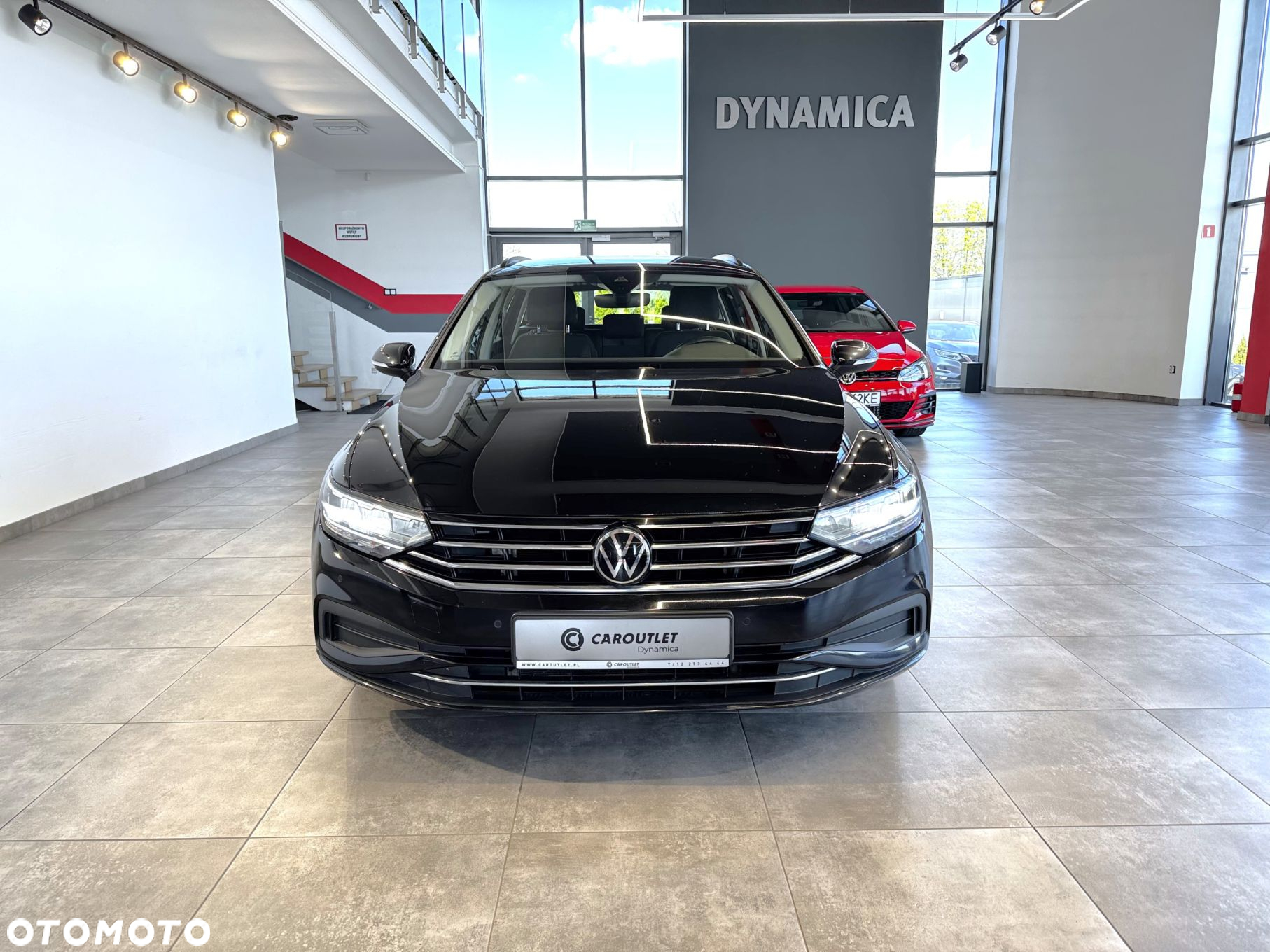 Volkswagen Passat - 4