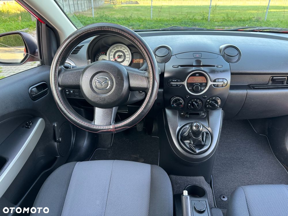 Mazda 2 - 28