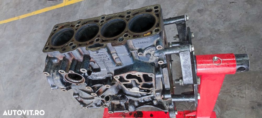 Bloc motor volkswagen cod motor BHW - 9
