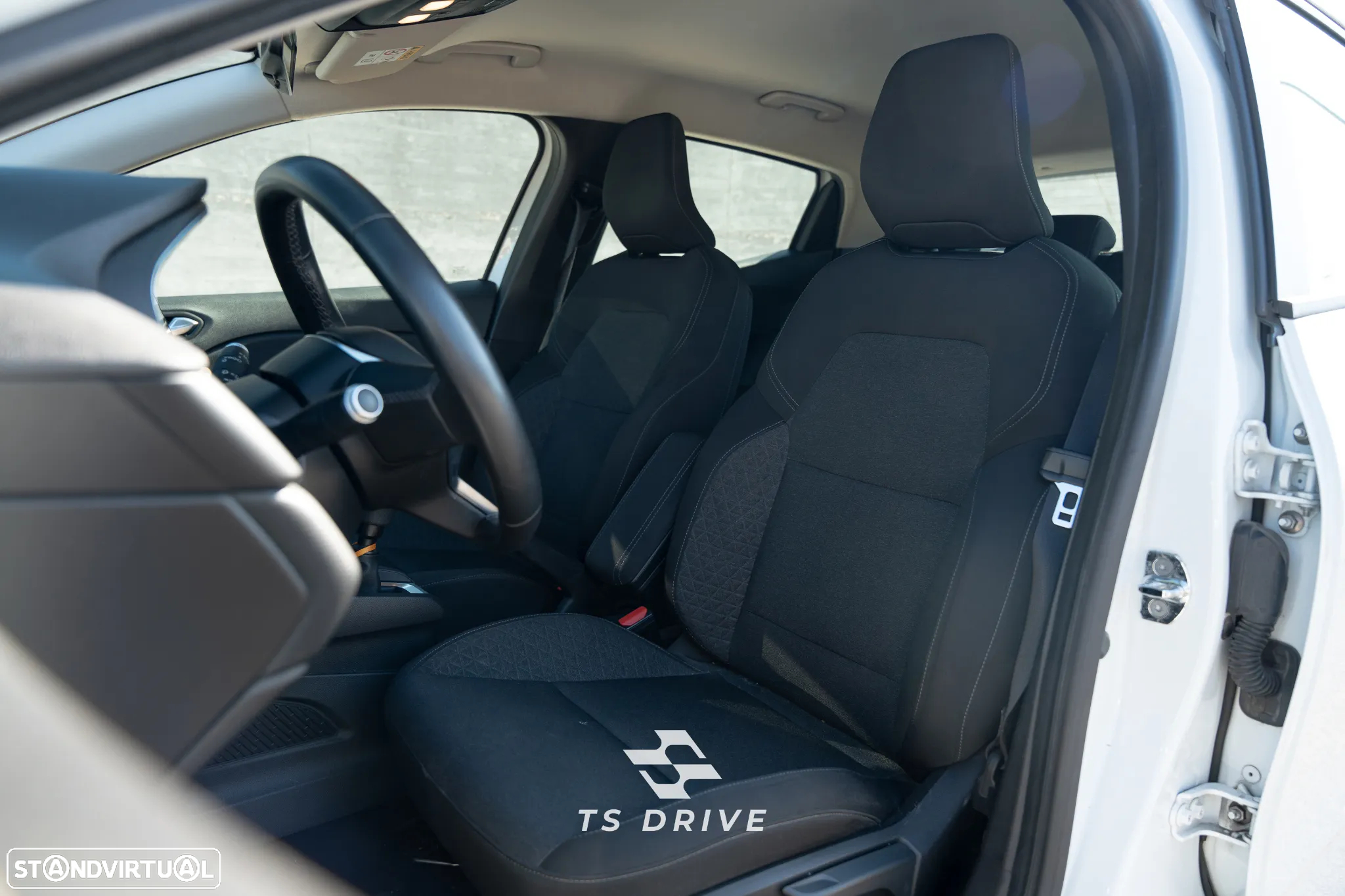Renault Clio 1.5 Blue dCi Intens - 9