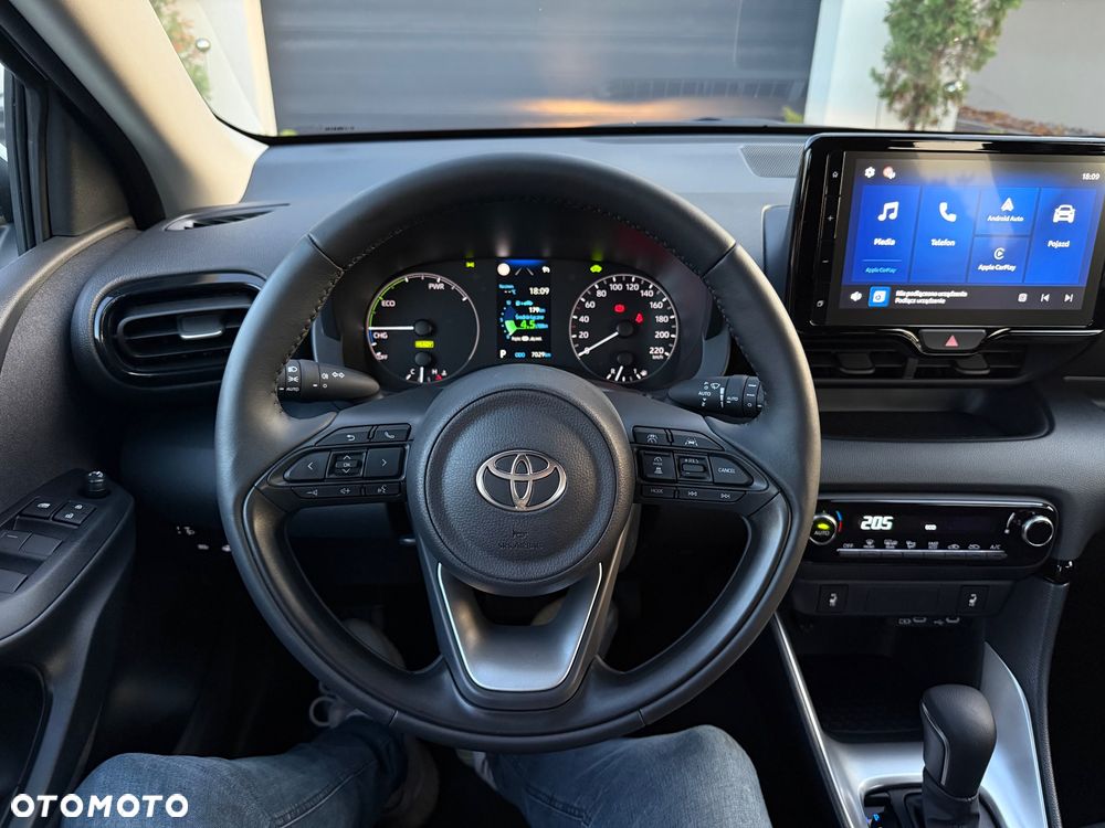 Toyota Yaris - 22