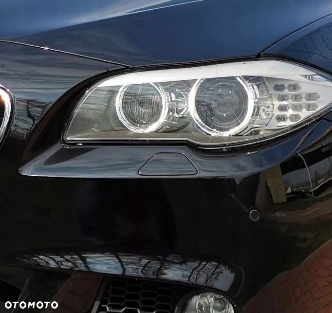 ZAŚLEPKA SPRYSKIWACZA BMW 5 F10 / F11 L / P M-PAK - 3