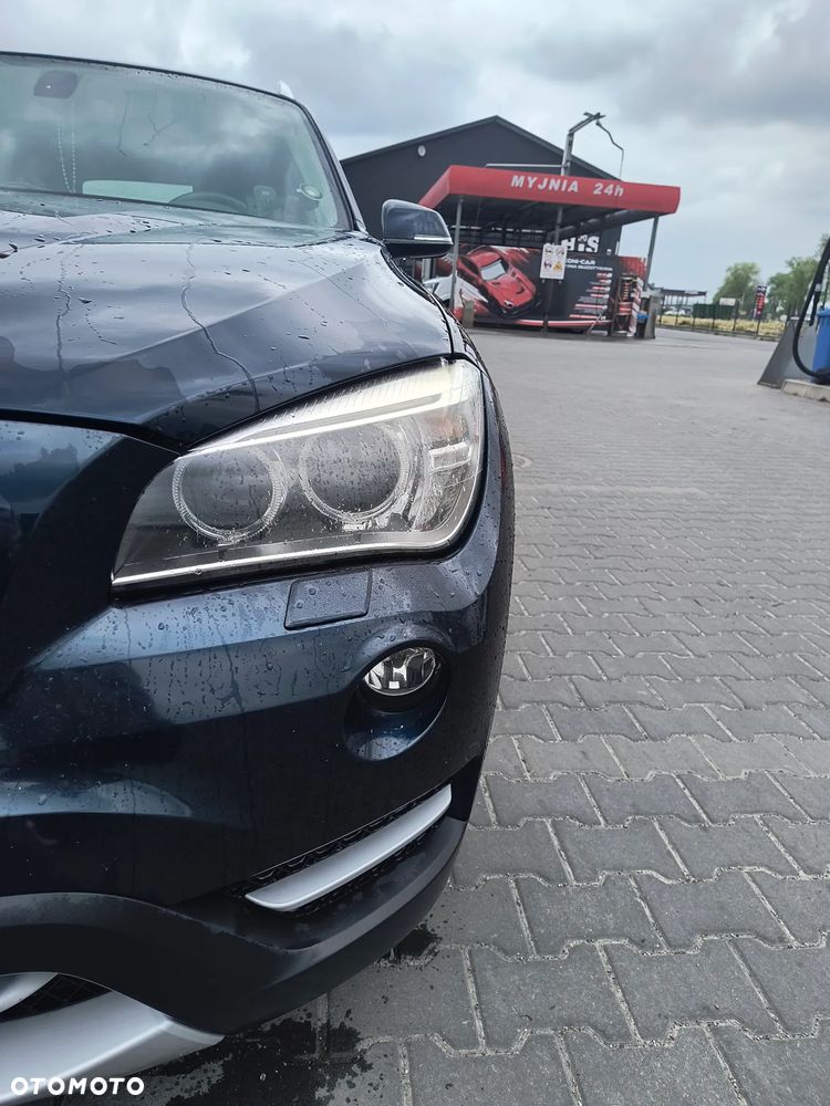 BMW X1 xDrive20d Sport Line - 13