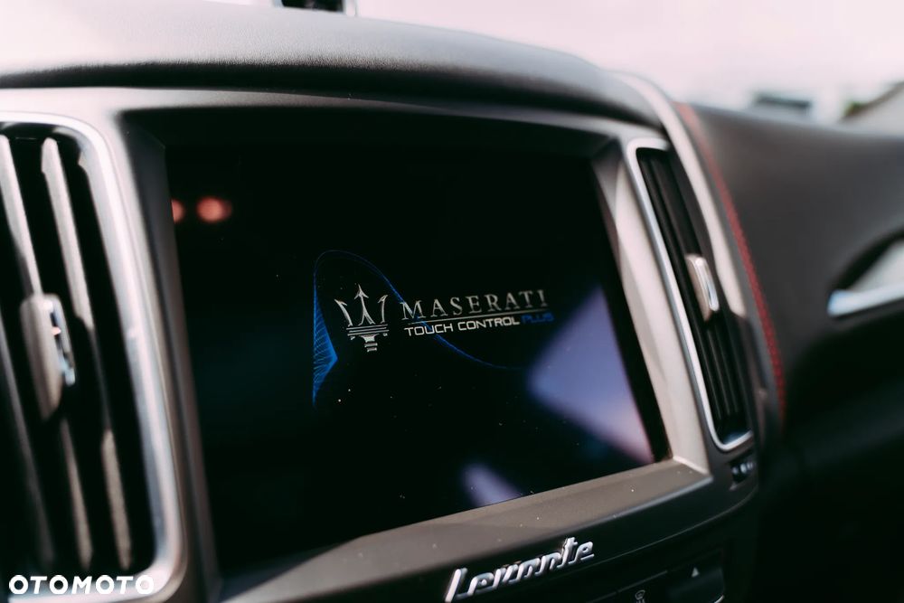 Maserati Levante S - 13