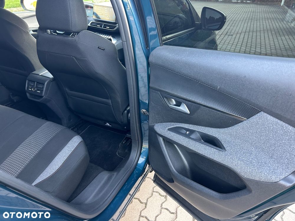 Peugeot 3008 1.5 BlueHDi Allure Pack S&S EAT8 - 20