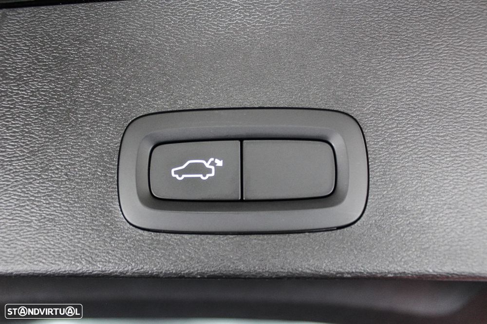 Volvo XC 40 1.5 T5 PHEV R-Design - 31