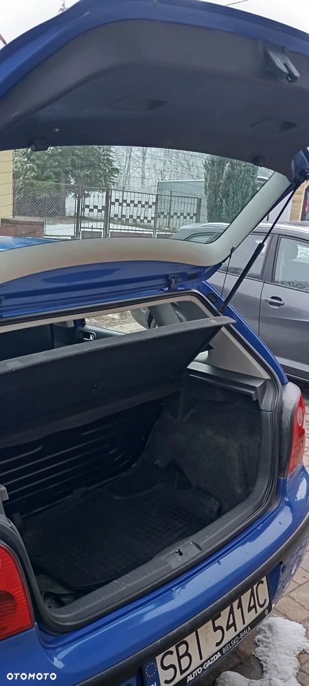 Volkswagen Polo 1.2 Basis - 2