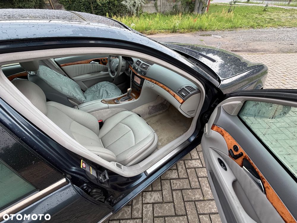 Mercedes-Benz Klasa E 320 CDI Elegance - 17