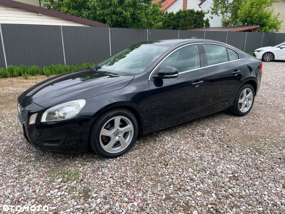 Volvo S60 D3 Summum - 4