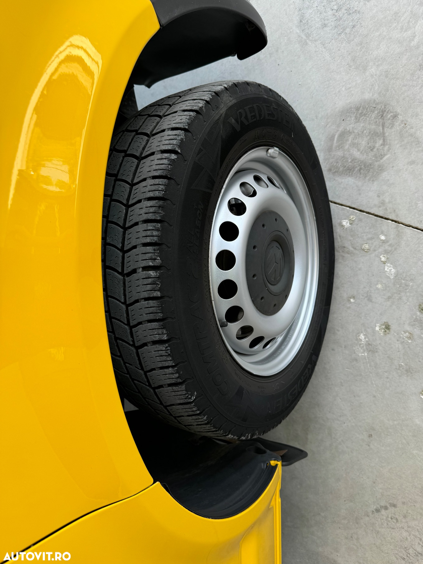 Volkswagen Transporter T5 - 20