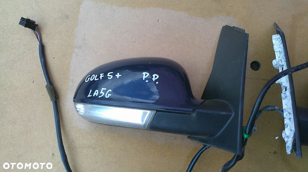 VW GOLF 5 V PLUS LUSTERKO PRAWE!!!!! - 3