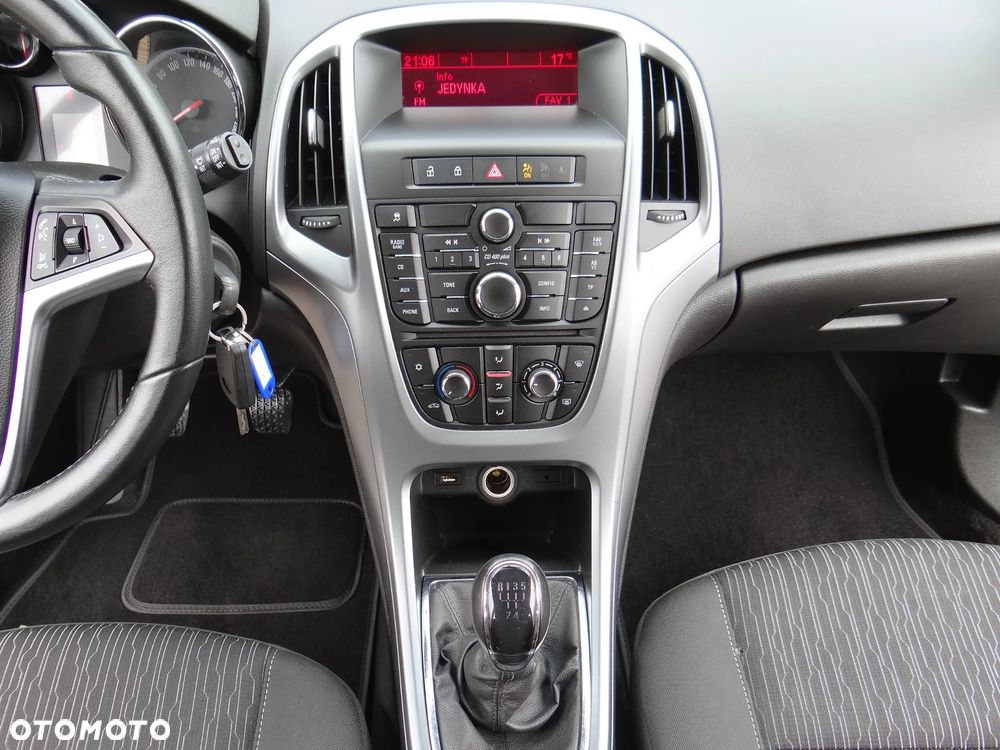 Opel Astra 1.4 EcoFLEX Edition - 28