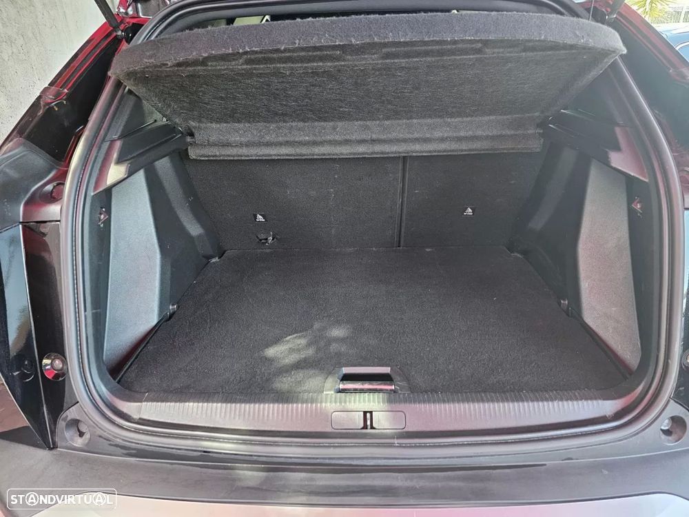 Peugeot e-2008 50 kWh GT Pack - 20
