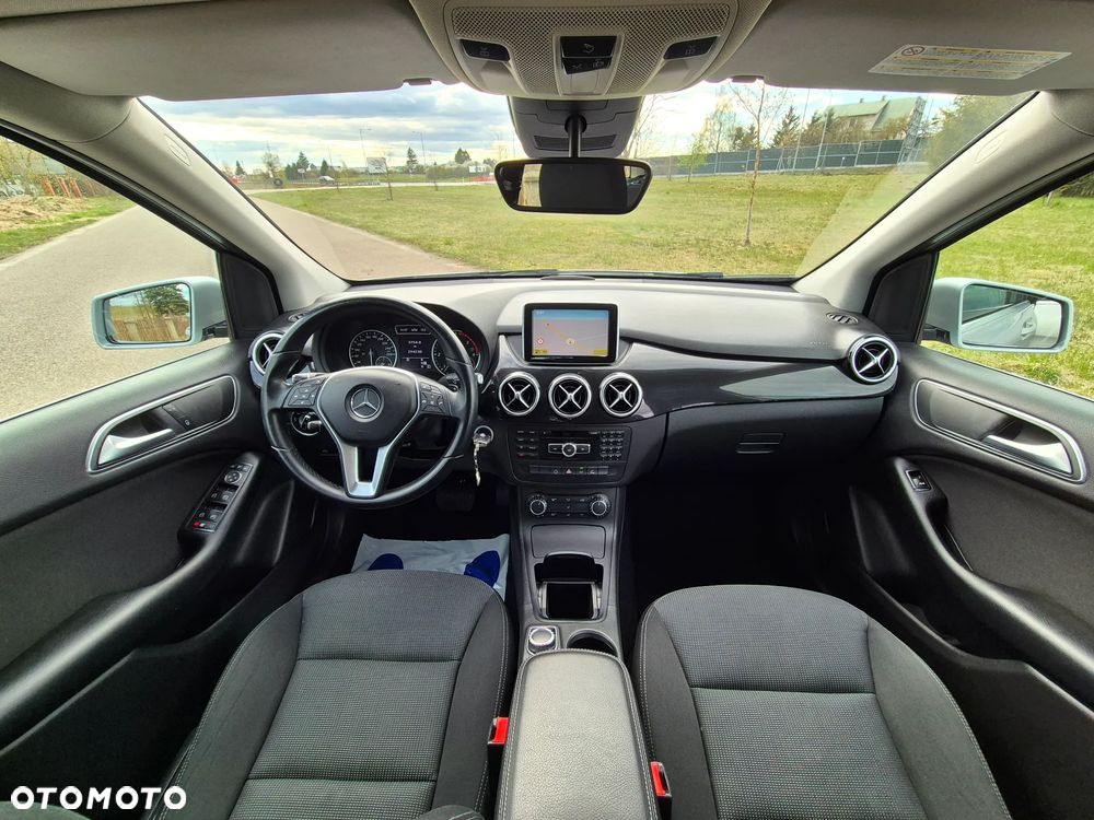 Mercedes-Benz Klasa B 180 CDI (BlueEFFICIENCY) 7G-DCT - 25