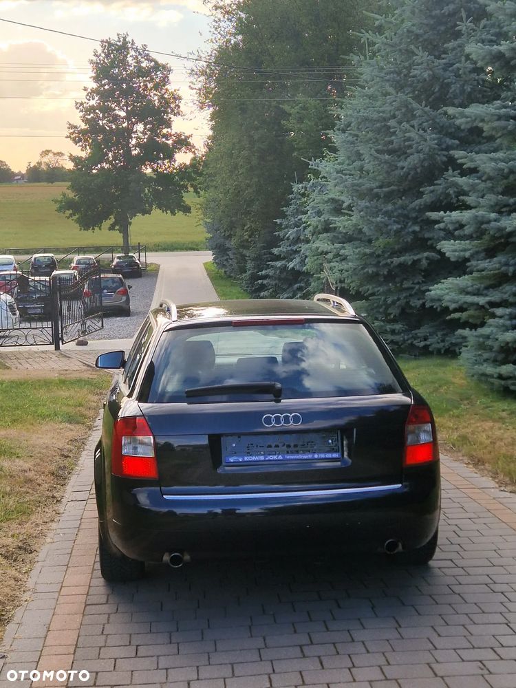 Audi A4 Avant 1.8 T - 10