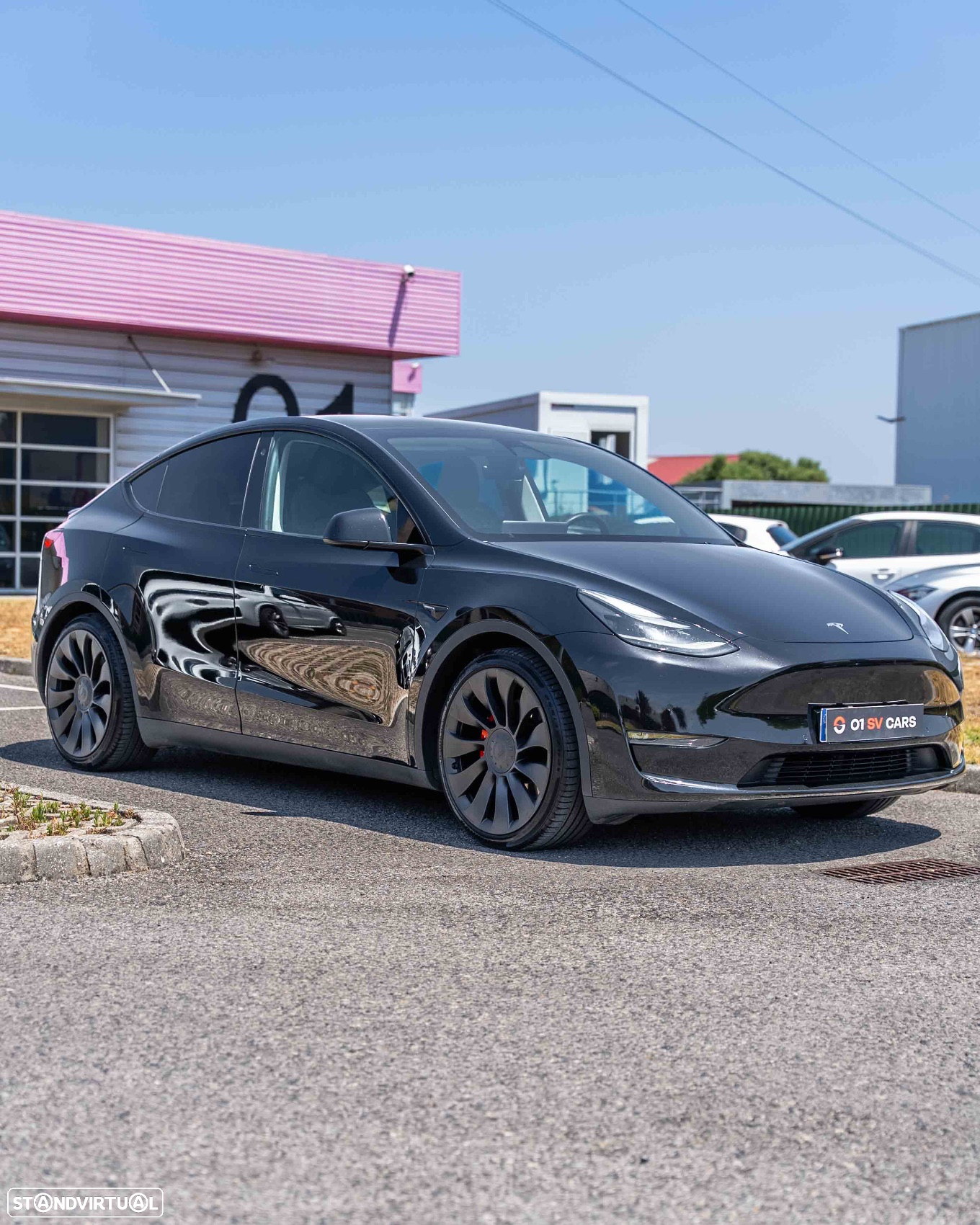 Tesla Model Y Performance Dual Motor AWD - 2