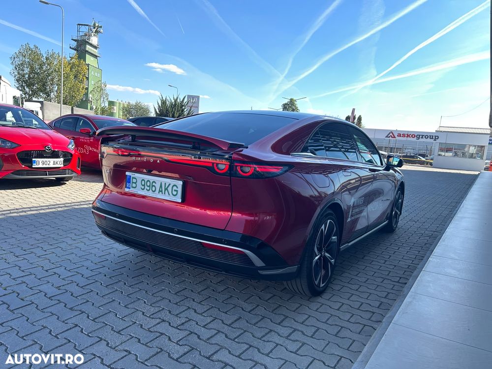 MAZDA 6e 2025 — imagine 5