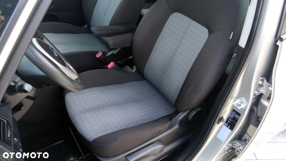 Kia Venga 1.4 L - 15