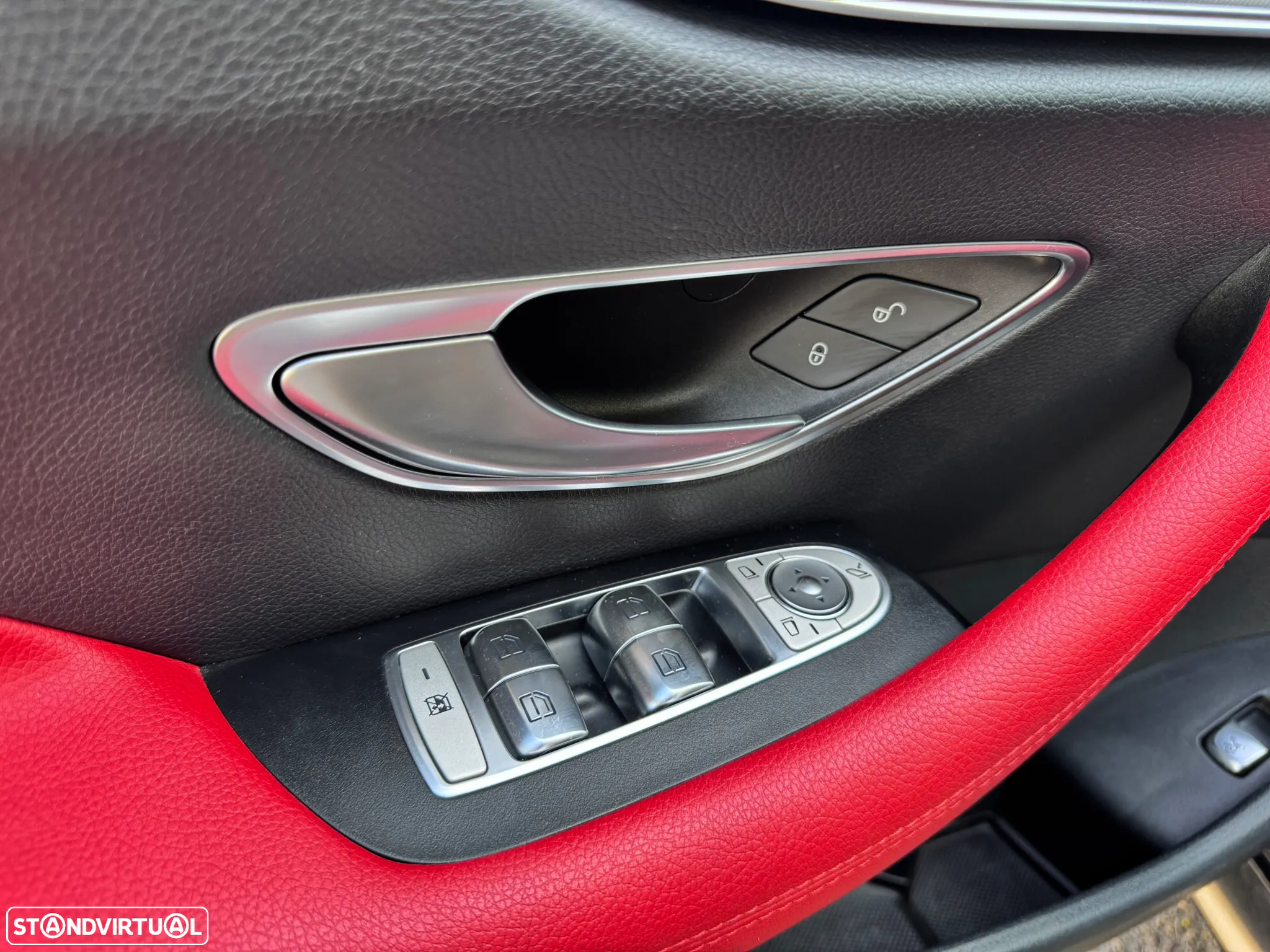 Mercedes-Benz E 450 4-Matic AMG Line - 18