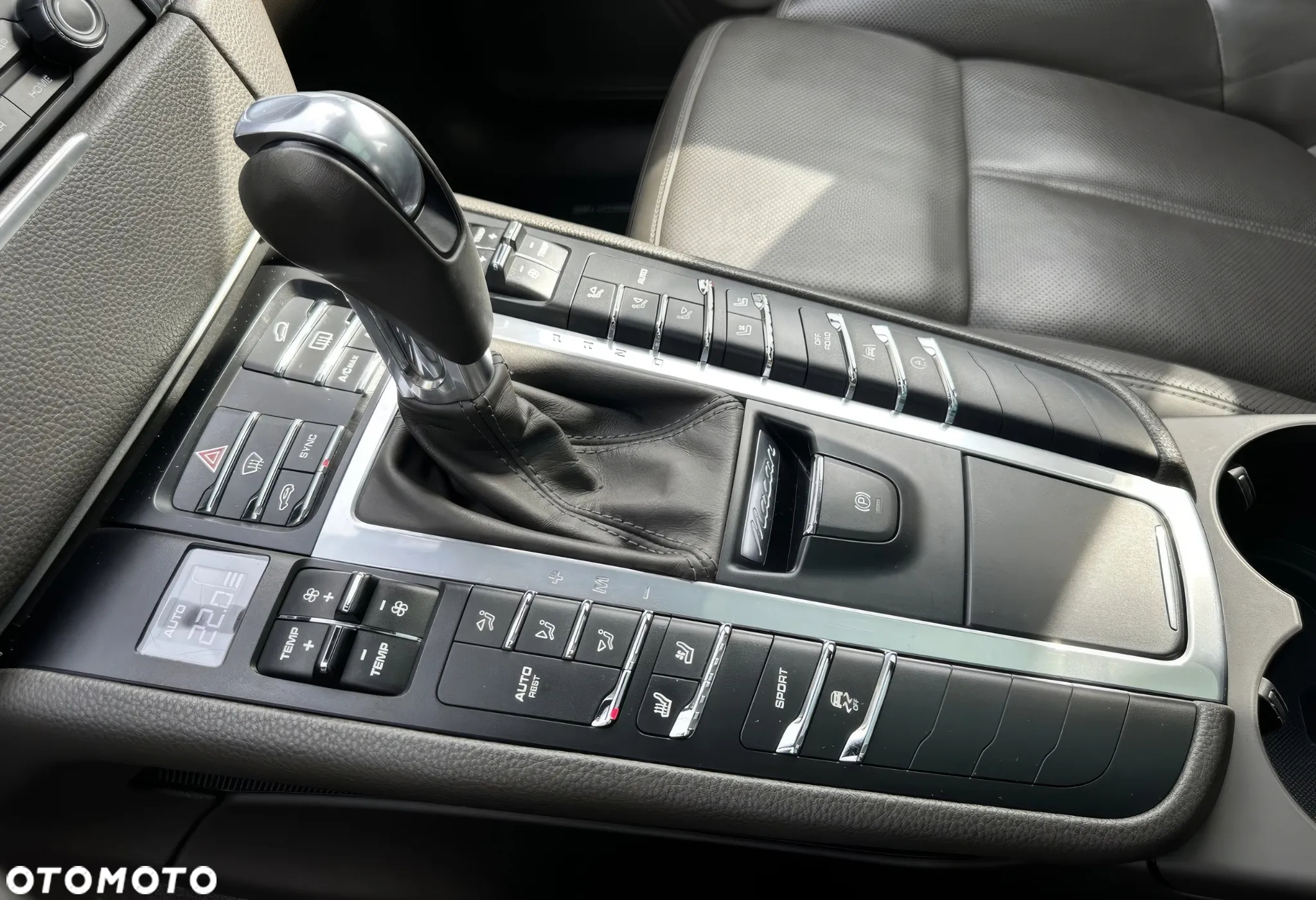 Porsche Macan PDK - 16