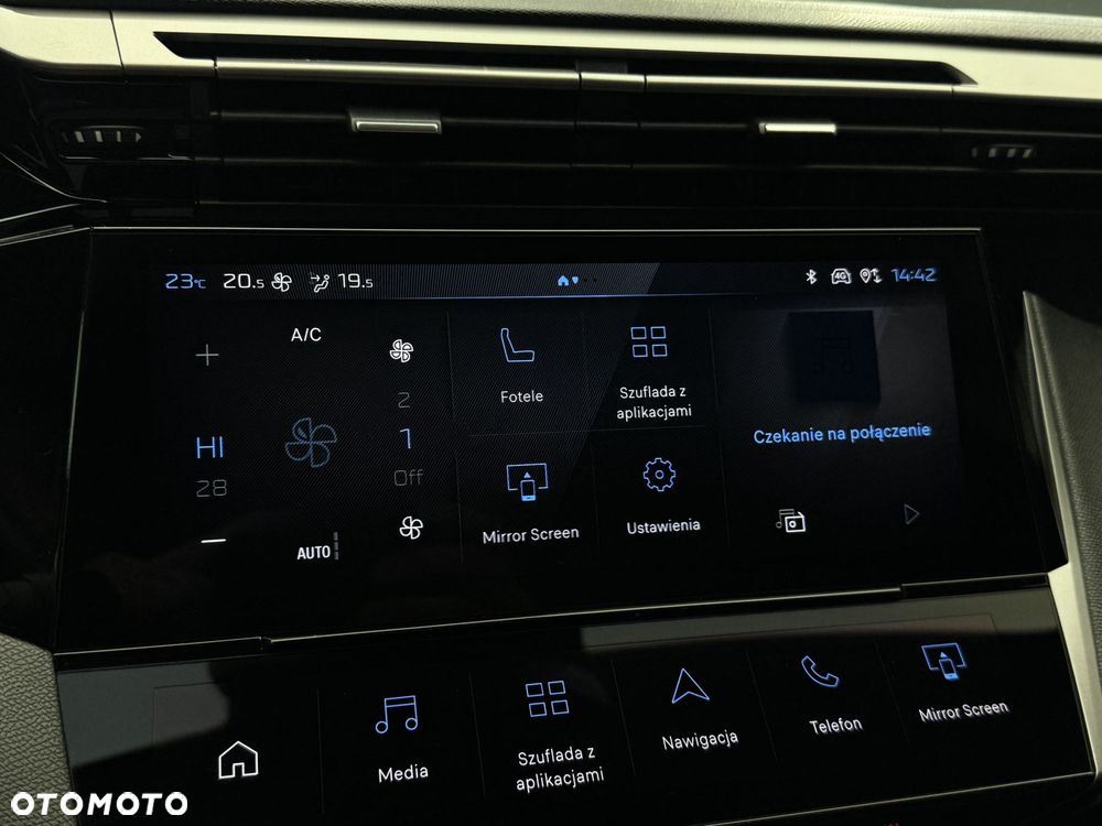 Peugeot 408 - 30