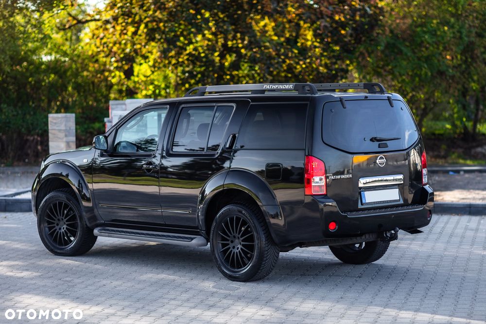 Nissan Pathfinder 2.5 dCi Premium - 16
