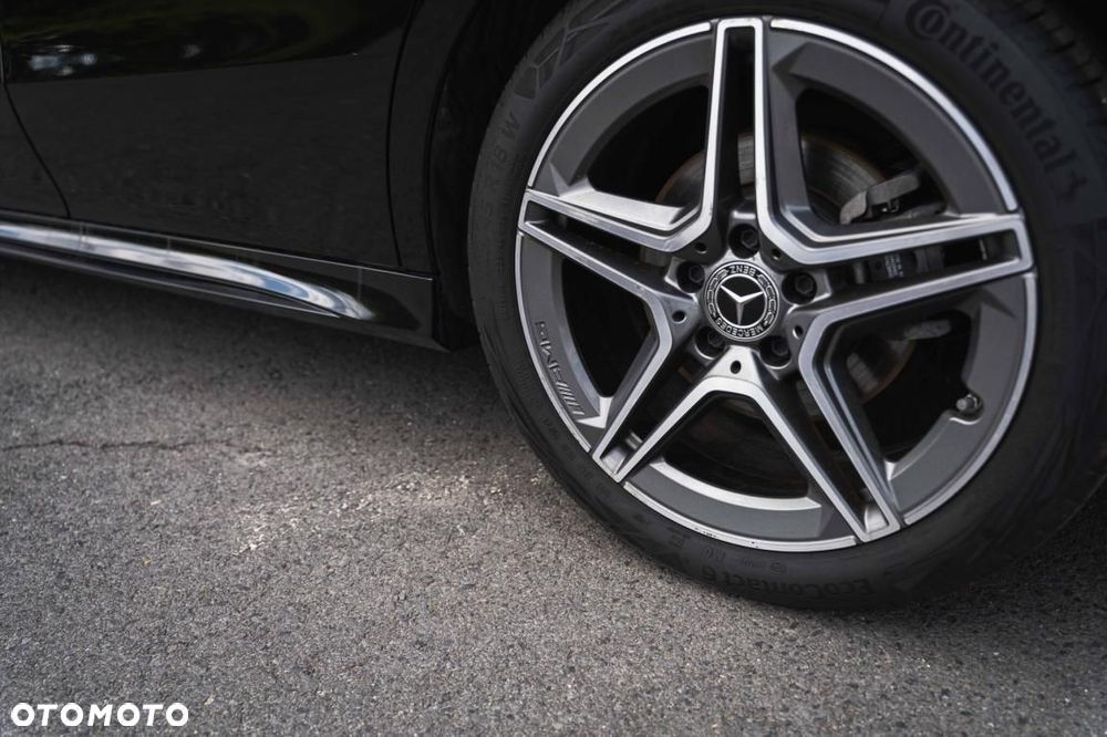 Mercedes-Benz CLA - 9