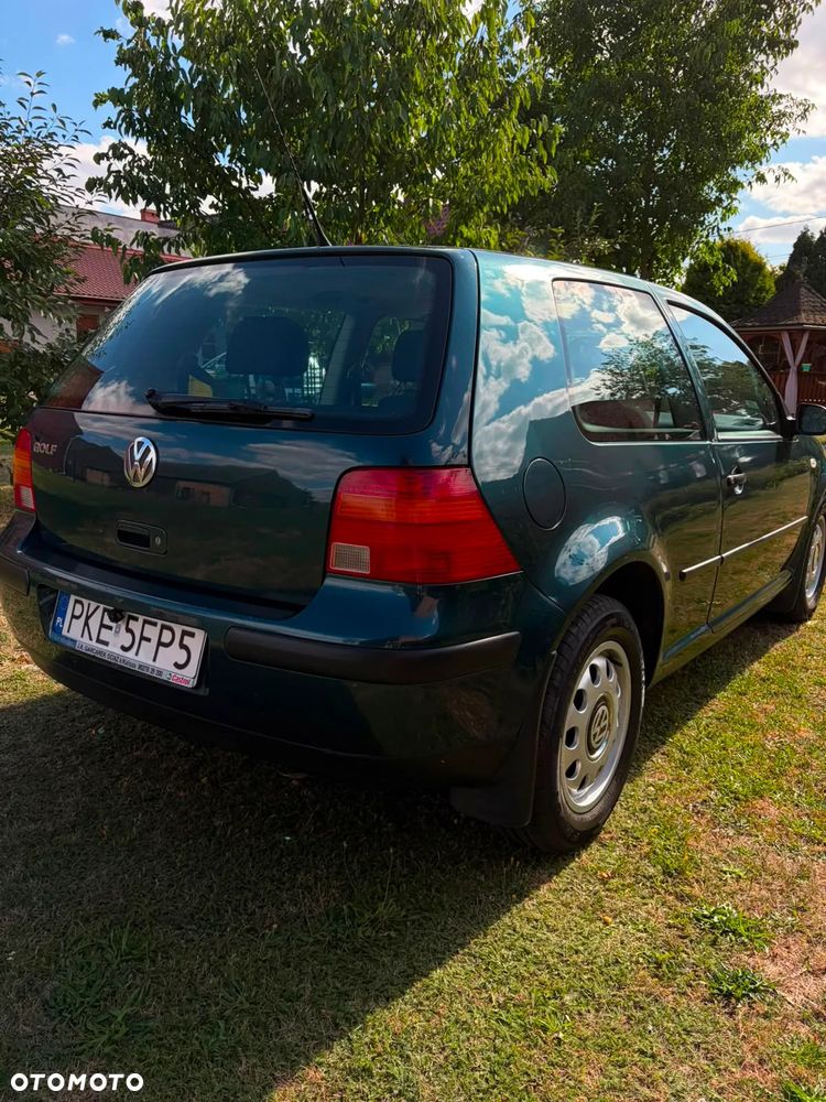 Volkswagen Golf 1.4 Basis - 3