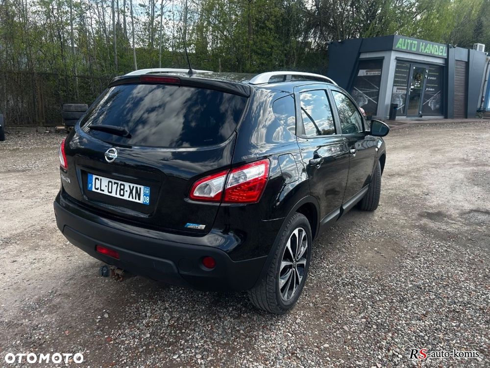 Nissan Qashqai - 32