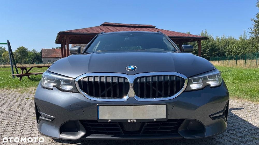 BMW Seria 3 320d Sport Line sport - 10