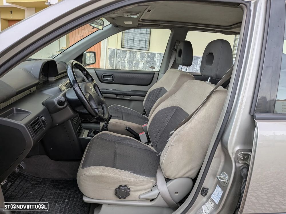 Nissan X-Trail Sport AC+TAEP+VDC - 4
