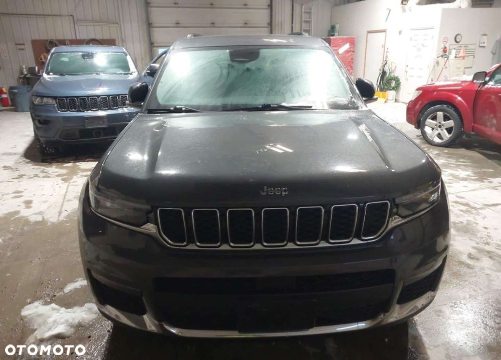 Jeep Grand Cherokee - 2