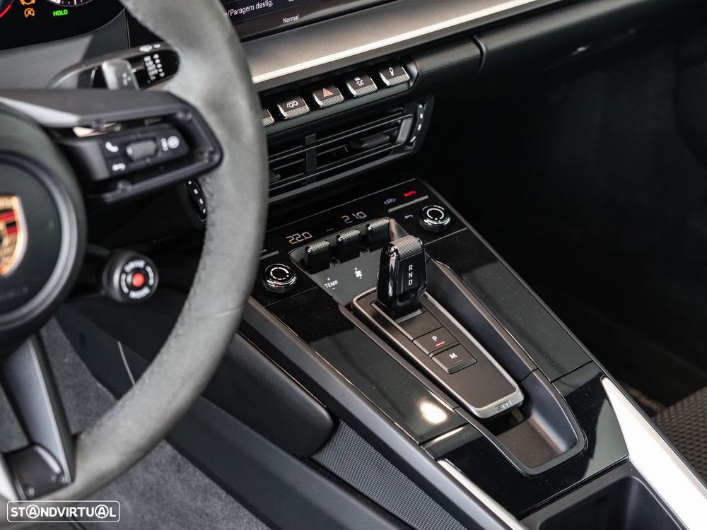 Porsche 911 (992) Carrera T PDK - 37