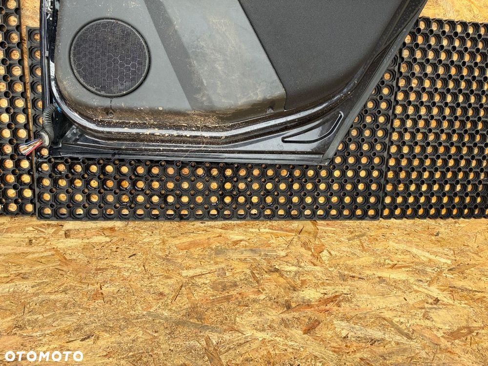 Opel Vectra C lift kombi kod lak. Z20R  DRZWI TYŁ TYLNIE  PRAWE PRAWY - 10