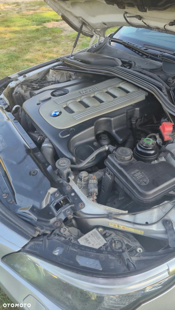 BMW Seria 5 530d Touring - 26