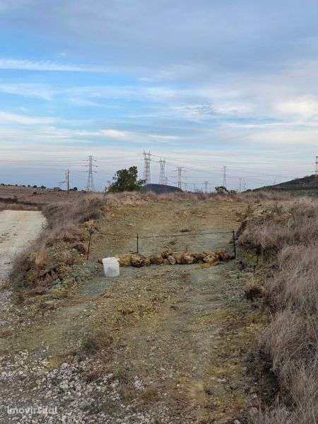 Terreno Rústico em Casaínhos, Fanhões - 4.700 m² - Grande imagem: 3/11