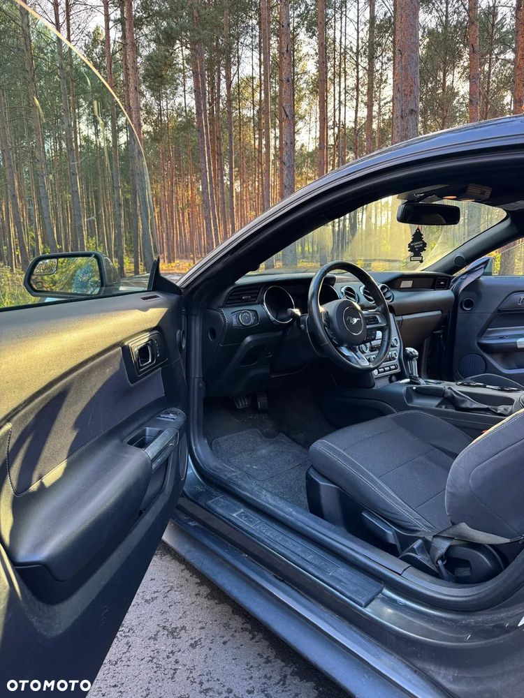 Ford Mustang 3.7 V6 - 9