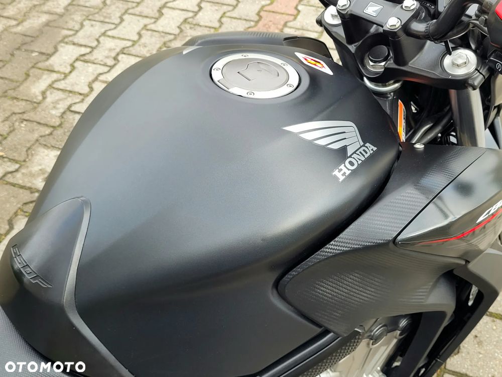 Honda CB - 18