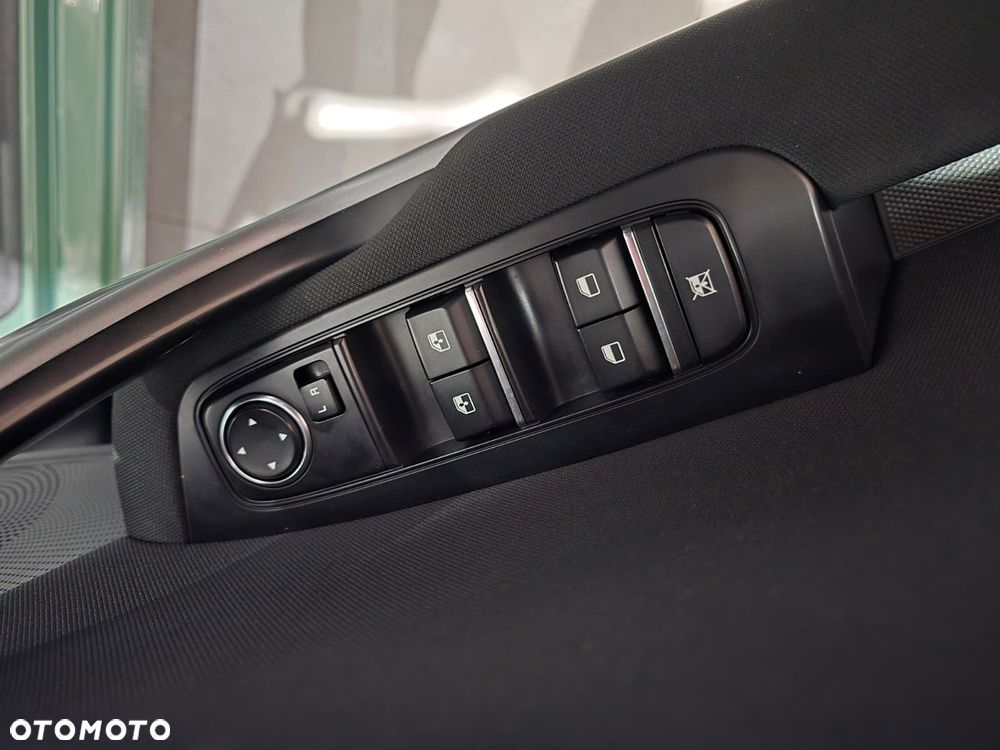 Kia Ceed 1.5 T-GDI M - 15