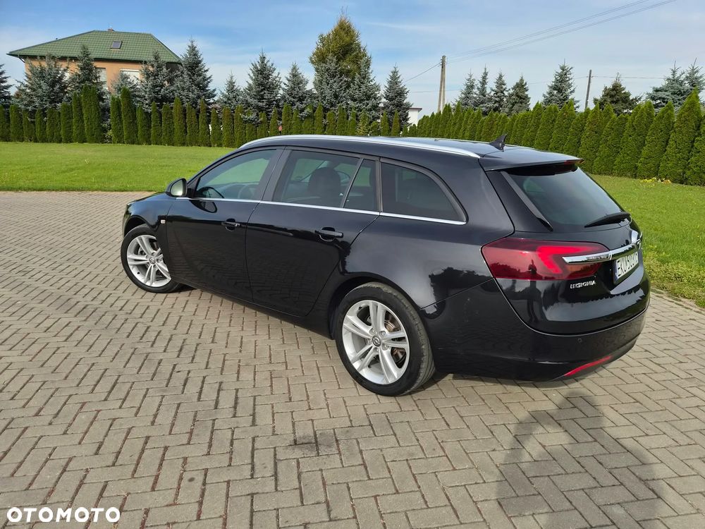 Opel Insignia - 36