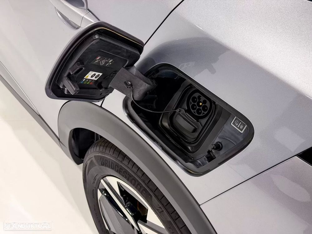 Peugeot e-2008 50 kWh GT - 8